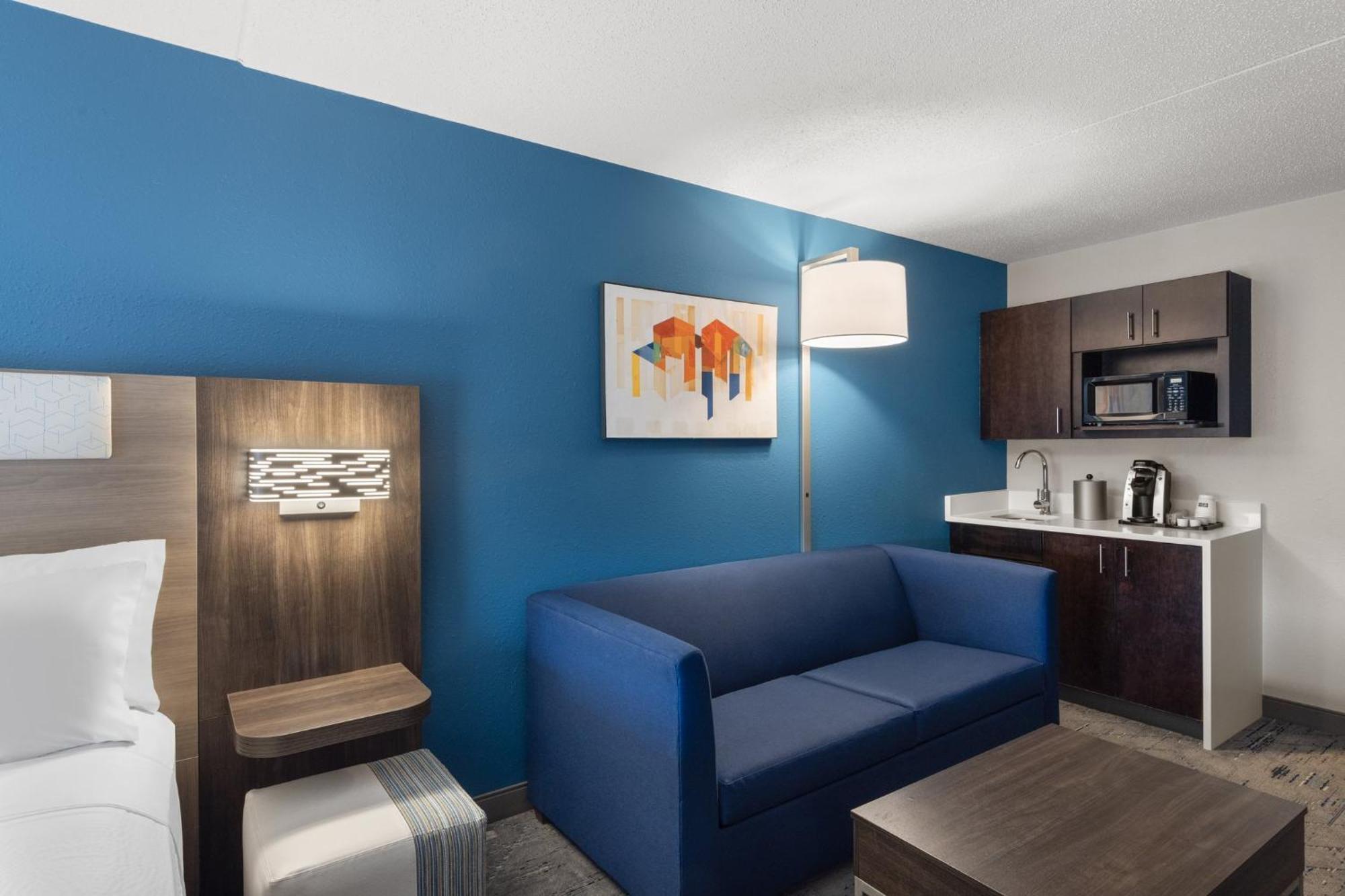 Holiday Inn Express Danbury I-84, An Ihg Hotel Εξωτερικό φωτογραφία