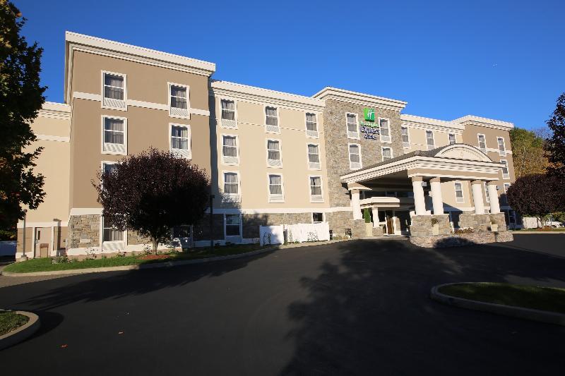 Holiday Inn Express Danbury I-84, An Ihg Hotel Εξωτερικό φωτογραφία