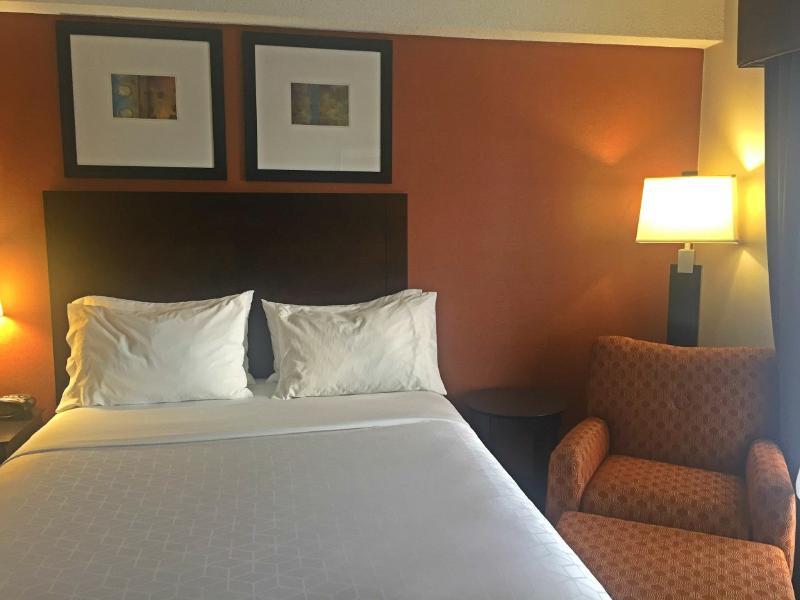 Holiday Inn Express Danbury I-84, An Ihg Hotel Εξωτερικό φωτογραφία